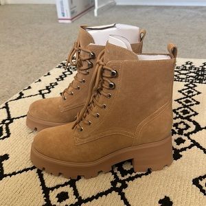 NIB Marc Fisher leather lug boot